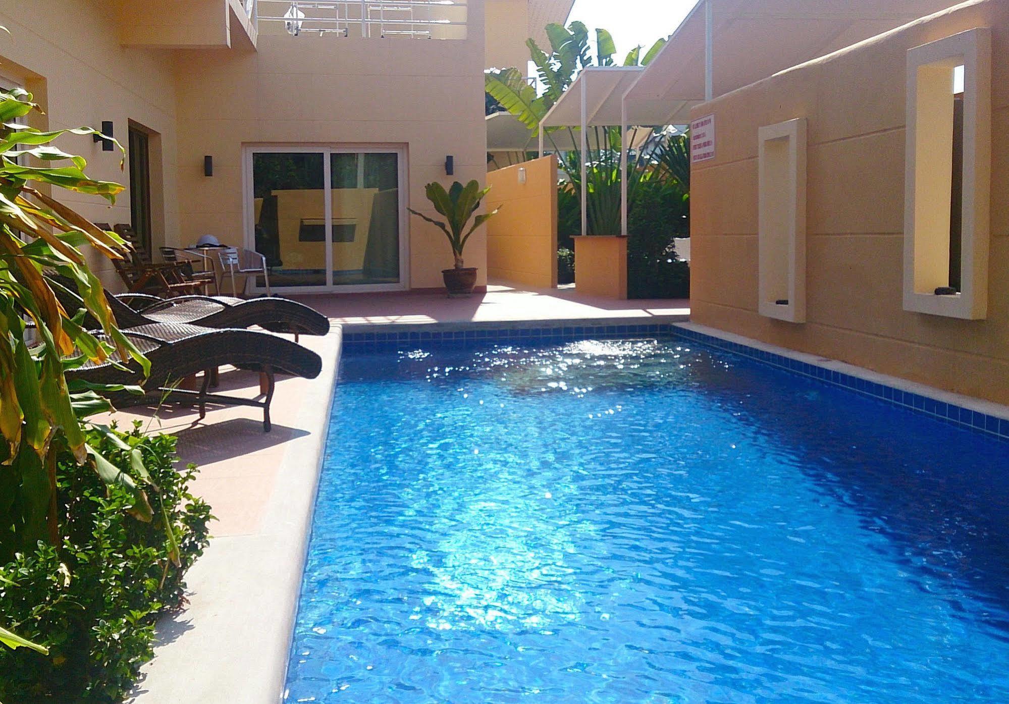 Gp Rooms Pool Guesthouse Pattaya Exterior photo
