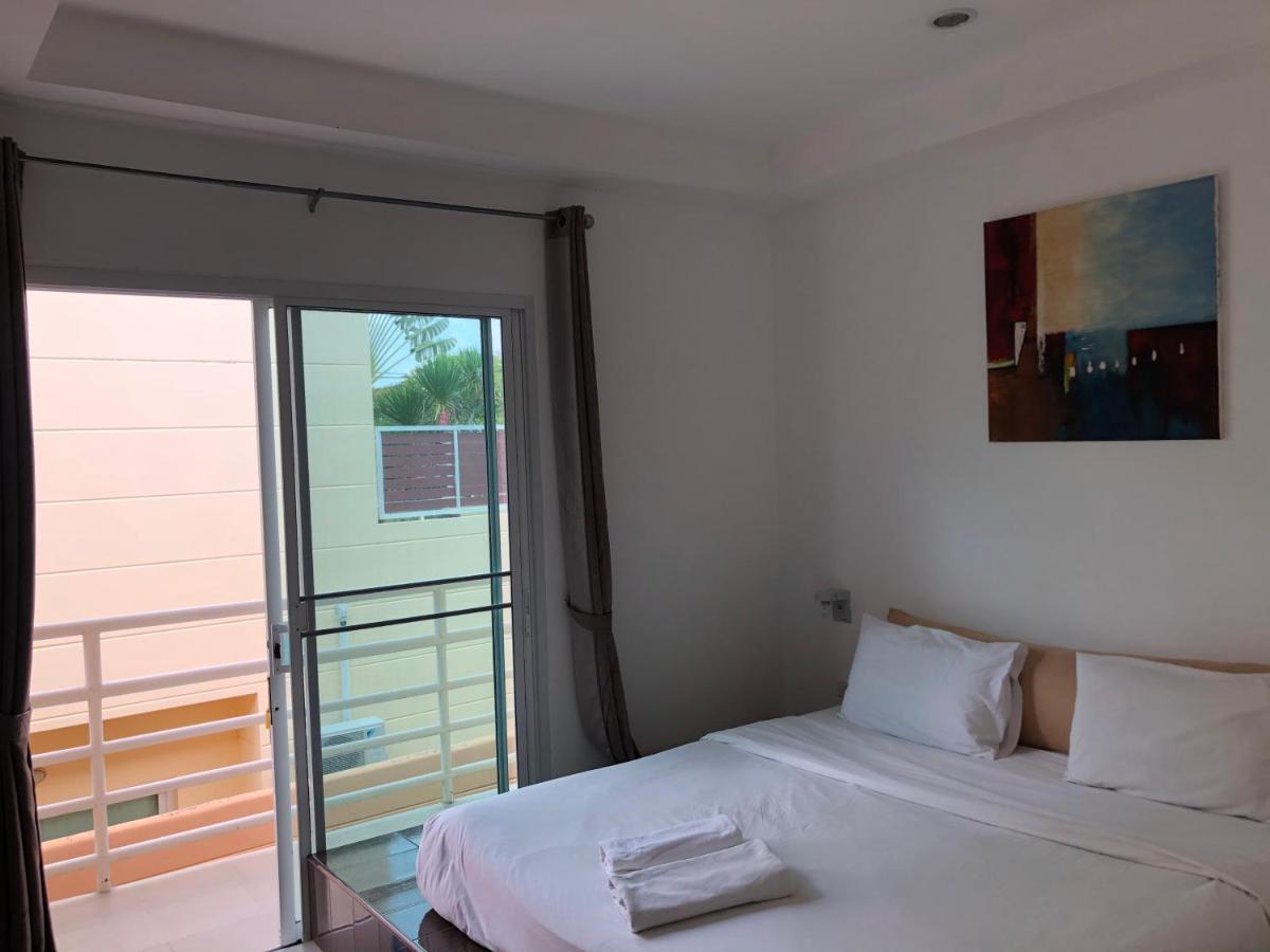 Gp Rooms Pool Guesthouse Pattaya Exterior photo